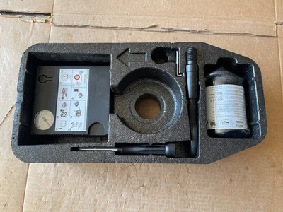 Juego de reparación de neumáticos VW AUDI JETTA sellador de compresor sistema de ajuste de neumáticos OEM Foto 1 de 4