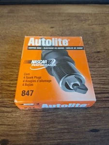 (4) AUTOLITE Part 847 Automotive Copper Core Spark Plugs. - Picture 1 of 1