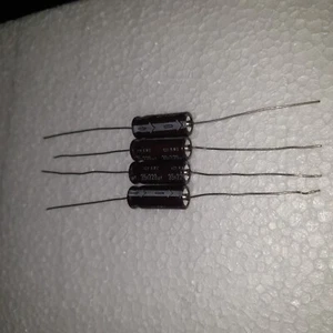 NOS NICHICON KME JAPAN 220uF 35V HI END CAPS FOR AUDIO! 4pcs! - Picture 1 of 6