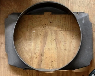 Lincoln Continental 460 1973 cubierta de ventilador usada Foto 1 de 4