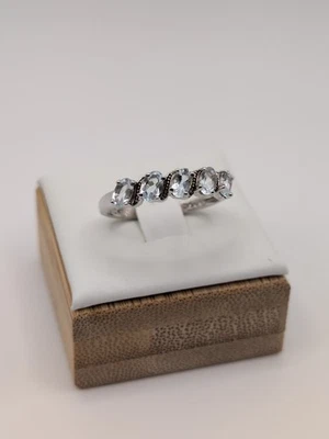 Hermoso Anillo JTV QJ de Plata Esterlina Aguamarina 5 Piedras Talla 8 Foto 1 de 4