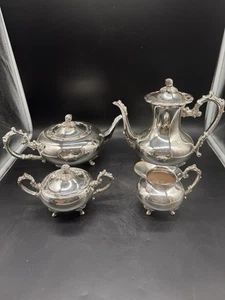 Christofle Versilbert , Set von Kannen ,Milchkännchen ,Zuckerbehälter - H.13 - Bild 1 von 20