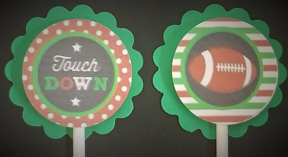 Juego de 24 adornos para cupcakes con tema de fútbol Foto 1 de 1