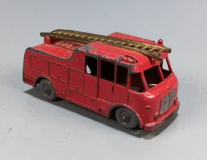 MATCHBOX LESNEY Moko 9c Merryweather Marquis Fire Engine Gold Ladder Grey Wheels - Picture 1 of 7