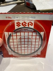 NUEVO DE LOTE ANTIGUO ANILLOS DE PISTÓN SUZUKI 12141-28E00-000 std 1989-1998 rm250 - Imagen 1 de 1