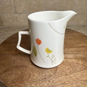 MIKASA bone china JUST FLOWERS pattern JAPAN ~ Creamer ~ 3 3/4" - Picture 1 of 9