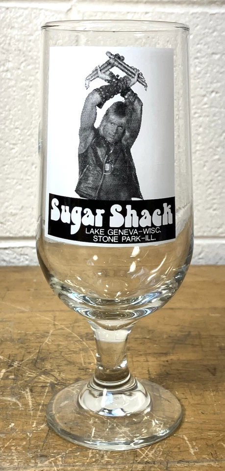 De colección Sugar Shack Bailarín Masculino Tallo Vidrio Lago Ginebra WI Stone Park nunchaku Foto 1 de 4