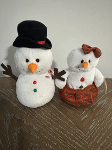 TY Beanie Babies - Ramoscelli il pupazzo di neve e Coolstina la ragazza delle nevi - Nuovo con etichette - Foto 1 di 12