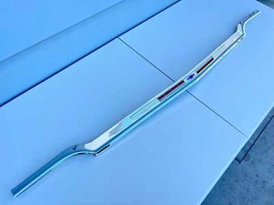 1964 CHEVY IMPALA / FULL-SIZE HOOD LIP MOLDING 1PC (CHROME FINISH) - Bild 1 von 5