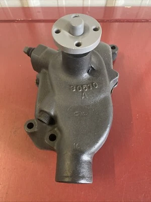 1961 62 63 64 1965 CHEVROLET CORVETTE 283 327 HI-PERF WATER PUMP CASTING 30570A - Image 1 of 4