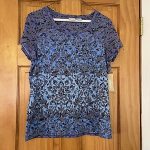 NWT Chicos Zenergy Scroll-Print Burnout Tee Size 0 Shades Of Blue - Picture 1 of 7