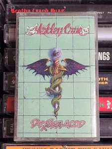 Motley Crue Dr. Feelgood Cassette Tape - Picture 1 of 4