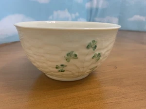 Belleek Everyday Collection Shamrock Basket Weave Bowl Porcelain Handcrafted - Picture 1 of 8