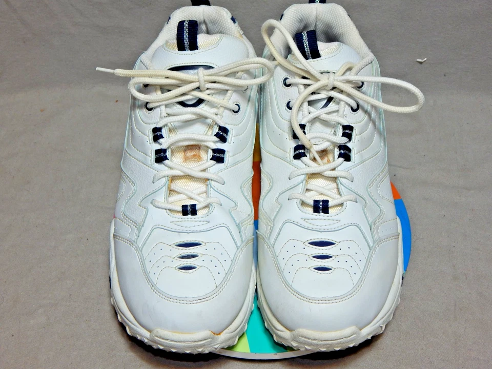 Mens size 11W Everlast white navy faux leather low top sneakers tennis shoes 11 - Image 1 of 4