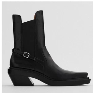 Zara Boots Women's Size 10 Black Heeled Leather Square Toe Ankle Western Buckle - Picture 1 of 15