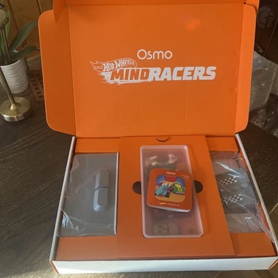 Osmo Hot Wheels Mind Racers - Nuevo en caja con 6 coches y fichas. Foto 1 de 4