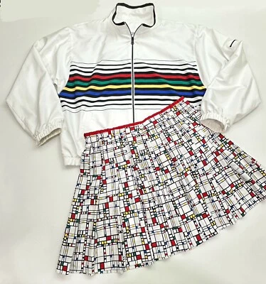 Jaqueta de tênis vintage TAIL e mini-saia plissada conjunto anos 90 tamanho geométrico M/12 EUA - Imagem 1 de 4