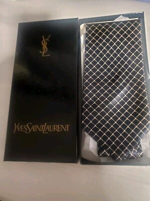 ysl corbata seda negra cuadros hombre Foto 1 de 4