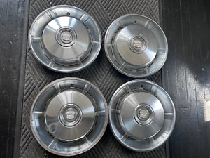 Set 4 1967 Cadillac Deville Fleetwood Hubcaps Wheel Covers 15" #2001 B w/ Slots - Picture 1 of 9