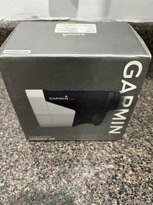 Garmin Golf Approach Z80 Black GPS/Range Finder - Image 1 of 3