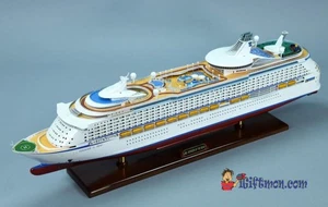MS Voyager of the Seas PASSENGER SHIP 35" FULLY BUILT SHIP MODEL W/STAND - Picture 1 of 11