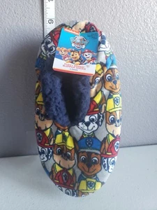 Nickelodeon Paw Patrol Fuzzy Babba Slippers Socks M/L Chase Rocky Rubble - Picture 1 of 3