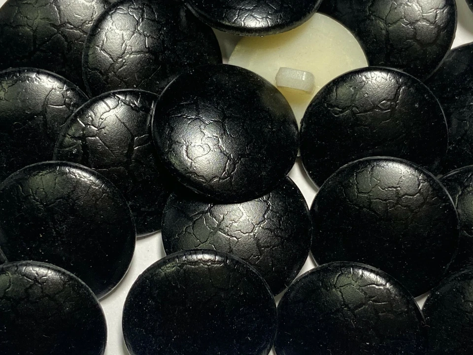 NEGRO Imitación Lagarto-Serpiente-Reptil Patrón Lavable Poli Botón 15mm 23mm Vástago Foto 1 de 4