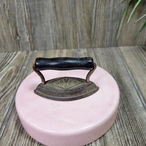 Vintage Dover Sad Iron Salesman Sample, Cast Iron Toy Miniature - Picture 1 of 6