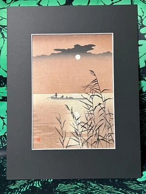 Impresión en madera KOHO SHODA "Mar Iluminado por la Luna" Shin Hanga enmarcada en sepia estampada Foto 1 de 4