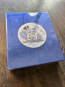 E.T. The Extra-Terrestrial (Ultimate Gift Set, 2002) 3-Disc DVD + Soundtrack NEW - Picture 1 of 2