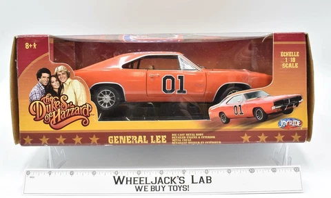 General Lee Dukes of Hazzard 2006 RC2 ERTL Die-Cast AUTOGRAPHED Car MIB NEW Cover