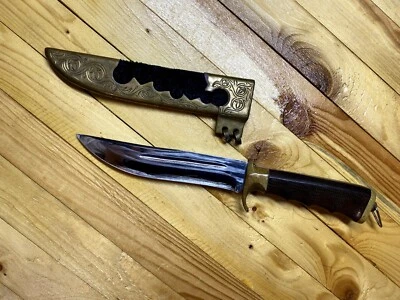 Faca de caça, TR83 15 pol. Com cabo de madeira - Imagem 1 de 4