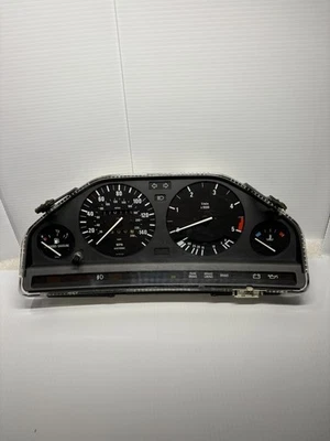 BMW E30 325e VDO INSTRUMENT GUAGE CLUSTER SPEEDOMETER OEM 1377313 - Image 1 of 4