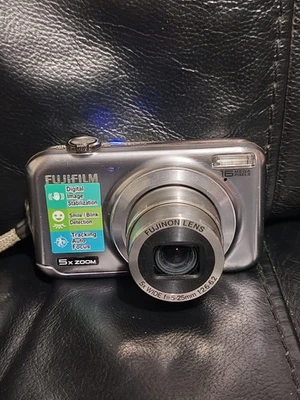 Fujifilm Digital Camera FinePix JX350 16.0MP Silver - Read Description - - Image 1 of 4