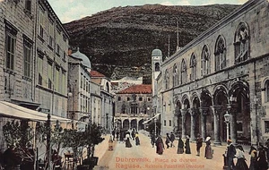 Croatia - DUBROVNIK Ragusa - Placa sa dvorom - Picture 1 of 2