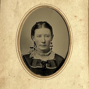 Antique Tintype Photograph Beautiful Graceful Young Woman Chandelier Earrings - Picture 1 of 9