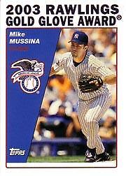 2004 Topps New York Yankees Baseball Card #696 Mike Mussina GG