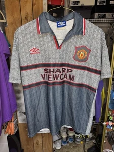 CAMISETA DE FUTBOL MANCHESTER UNITED 1995 1996 VISITANTE VINTAGE CAMISETA DE FUTBOL talla L UMBRO - Imagen 1 de 6