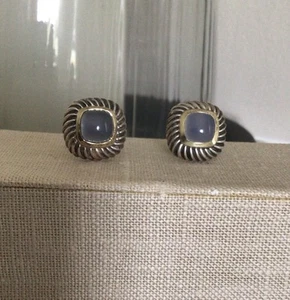 DA VID YURMAN ESTATESALE STERLING/14K GOLD CHALCEDONY STUD EARRINGS MINT+ - Picture 1 of 4