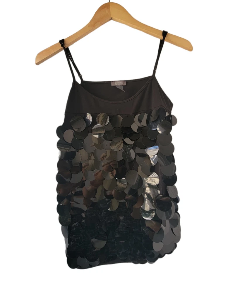 Camiseta sin mangas Kenneth COLE Reaction lentejuelas negra con correa de espagueti talla M Foto 1 de 4