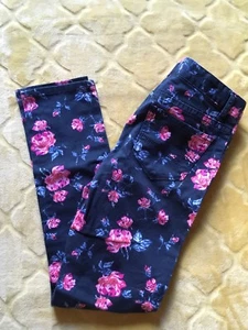 77 Kids By American Eagle Girls jeans size 10 - Picture 1 of 4