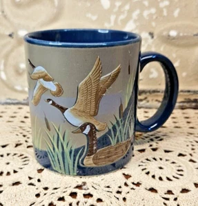 Vintage Canadian Geese Ceramic Coffee Tea Mug Goose - Picture 1 of 8