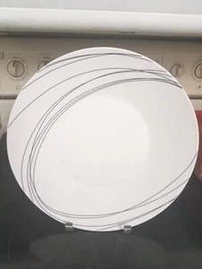 New old stock Mikasa serving plate dish Gourmet Basics UNRAVELED black white 12" - Picture 1 of 6