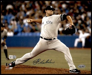 JOBA CHAMBERLAIN - Signed Authentic 8x10 Photo - NEW YORK YANKEES STEINER COA - Picture 1 of 2