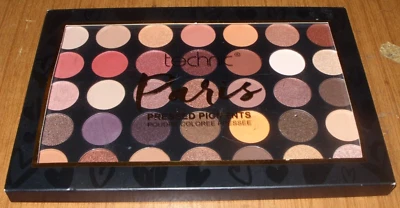 Technic - Paris Pressed Pigment Eyeshadow Palette - 35 Colours - Vegan - Image 1 of 2