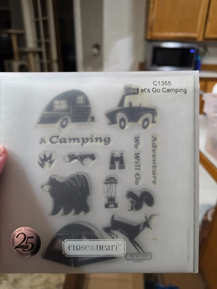Conjunto de selos de acampamento Close To My Heart CTMH Let’s Go C1355 - Imagem 1 de 1