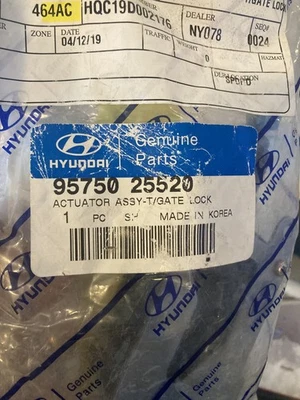 NEW - OEM 9575025520 Rear Tailgate Lock Actuator For 1999-2006 Hyundai Accent - Image 1 of 3