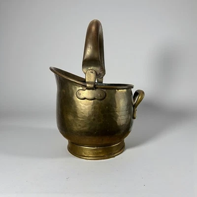 Antique / Vintage Hammered Brass Coal Scuttle - 1.28kg - Image 1 of 4