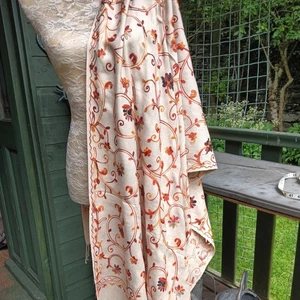 Wool Mix Crewel Machine Embroidery Shawl Wrap Scarf from Simla Unworn 28" x 78" - Picture 1 of 9