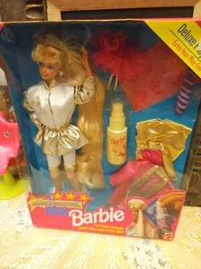 Vintage 1993 Hollywood Hair Barbie Deluxe Play Set-New in Box - Picture 1 of 22